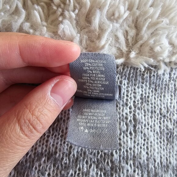 Aerie Hooded Sweater Shawl/Cape - Grey/White - One Size - Picture 4 of 9